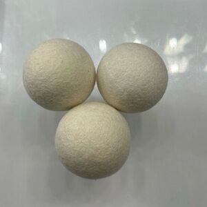 3 Laundry Wool Balls